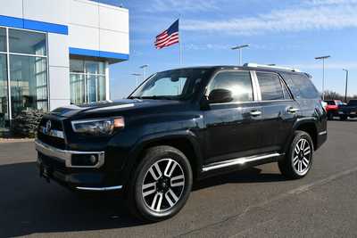 2019 Toyota 4Runner, $29250. Photo 2
