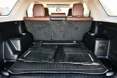 2019 Toyota 4Runner, $29250. Photo 7