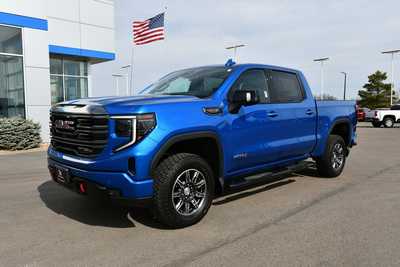 2024 GMC 1500 Crew Cab, $59750. Photo 2