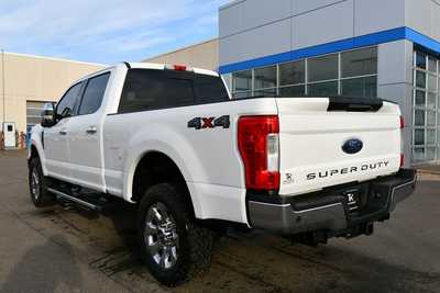 2019 Ford F250 Crew Cab, $35000. Photo 5