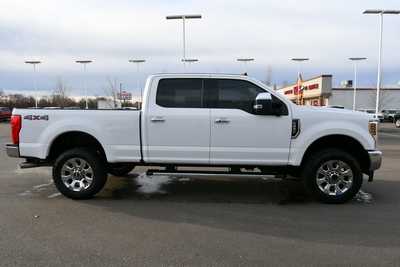 2019 Ford F250 Crew Cab, $35000. Photo 9