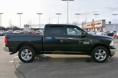 2017 RAM 1500 Crew Cab, $18750. Photo 7