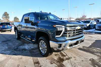 2025 Chevrolet 3500 Crew Cab, $68000. Photo 10