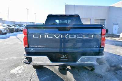 2025 Chevrolet 3500 Crew Cab, $68000. Photo 6