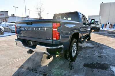 2025 Chevrolet 3500 Crew Cab, $68000. Photo 8