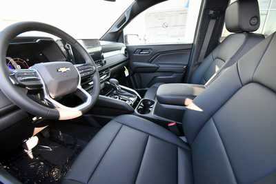 2025 Chevrolet Colorado Crew Cab, $42840. Photo 11