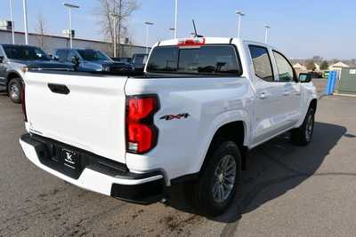 2025 Chevrolet Colorado Crew Cab, $42840. Photo 7