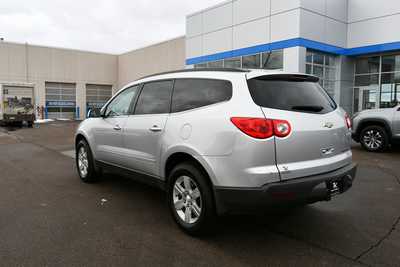 2011 Chevrolet Traverse, $3000. Photo 4