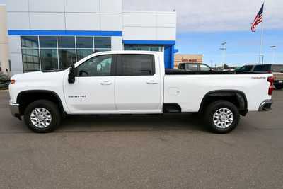 2021 Chevrolet 3500 Crew Cab, $47250. Photo 4