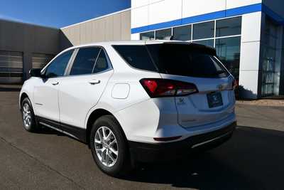 2024 Chevrolet Equinox, $25500. Photo 5