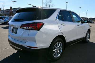 2024 Chevrolet Equinox, $25500. Photo 8