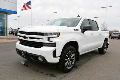 2019 Chevrolet 1500 Crew Cab, $30000. Photo 2