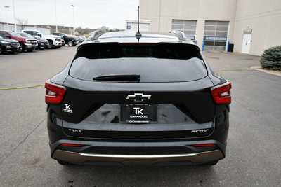 2025 Chevrolet Trax, $26169. Photo 5