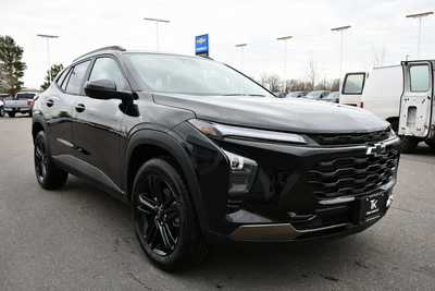 2025 Chevrolet Trax, $26169. Photo 8