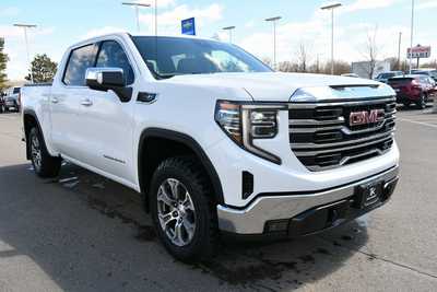 2023 GMC 1500 Crew Cab, $43000. Photo 11