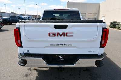 2023 GMC 1500 Crew Cab, $43000. Photo 6