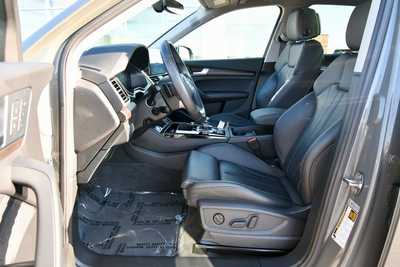 2024 Audi Q5, $38500. Photo 12