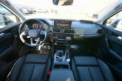 2024 Audi Q5, $38500. Photo 3