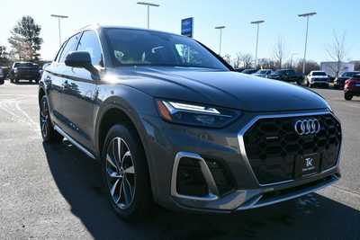 2024 Audi Q5, $38500. Photo 9