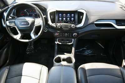 2023 GMC Terrain, $23500. Photo 3