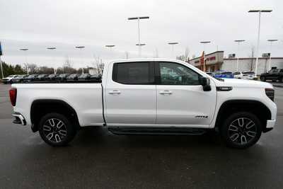 2023 GMC 1500 Crew Cab, $53000. Photo 9