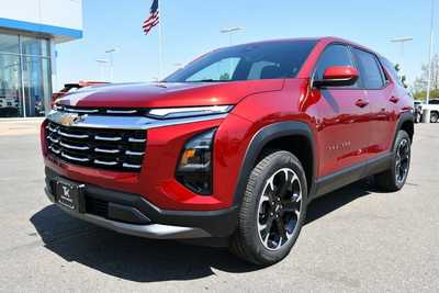 2026 Chevrolet Equinox, $34140. Photo 2