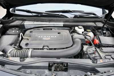 2023 Cadillac XT4, $32750. Photo 12