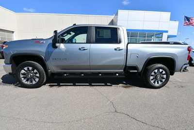 2024 Chevrolet 2500 Crew Cab, $55000. Photo 4