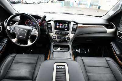 2016 GMC Yukon, $23000. Photo 3