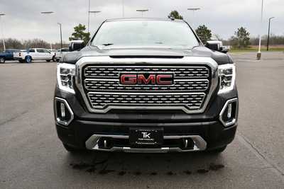 2021 GMC 1500 Crew Cab, $46000. Photo 11
