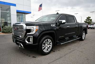 2021 GMC 1500 Crew Cab, $46000. Photo 2