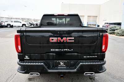 2021 GMC 1500 Crew Cab, $46000. Photo 6