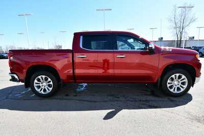 2022 Chevrolet 1500 Crew Cab, $47300. Photo 9
