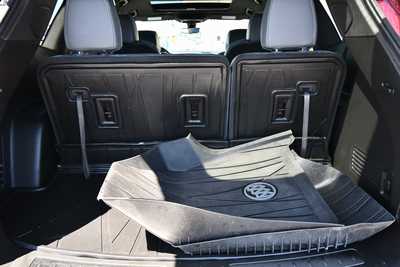 2023 Buick Enclave, $38300. Photo 7
