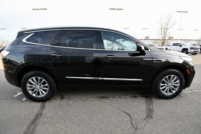 2024 Buick Enclave, $41000. Photo 9