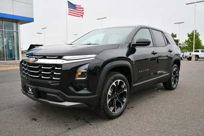 2026 Chevrolet Equinox, $33645. Photo 2