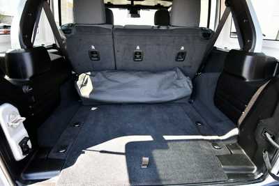 2024 Jeep Wrangler, $35000. Photo 7