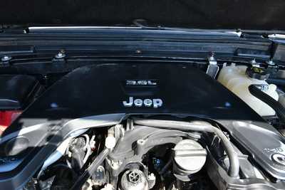 2018 Jeep Wrangler Unlimited, $20500. Photo 12