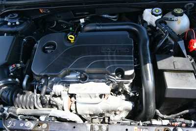 2023 Chevrolet Malibu, $19750. Photo 12