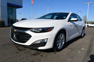 2023 Chevrolet Malibu, $19500. Photo 2