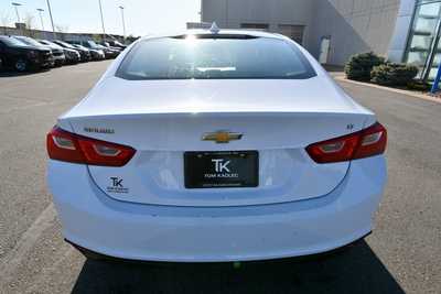 2023 Chevrolet Malibu, $19500. Photo 6