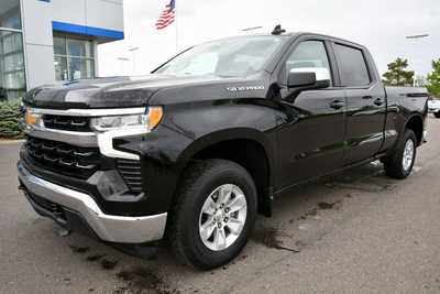 2023 Chevrolet 1500 Crew Cab, $39500. Photo 2