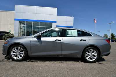 2023 Chevrolet Malibu, $19500. Photo 4