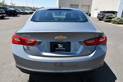 2023 Chevrolet Malibu, $19500. Photo 6