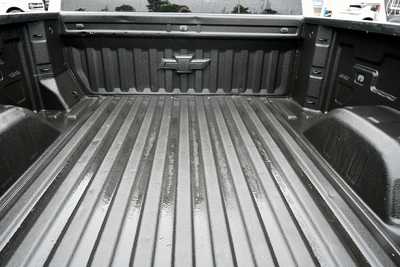 2023 Chevrolet 1500 Crew Cab, $38250. Photo 7