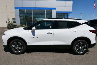 2023 Chevrolet Blazer, $28000. Photo 4