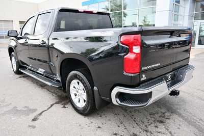 2021 Chevrolet 1500 Crew Cab, $32500. Photo 5