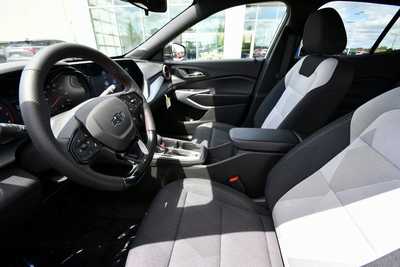 2025 Chevrolet Trax, $23790. Photo 12