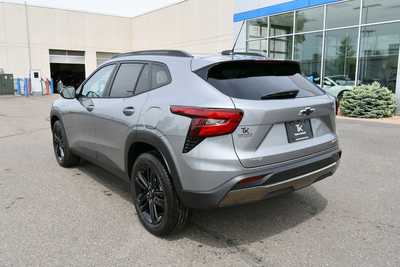 2025 Chevrolet Trax, $27085. Photo 4