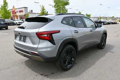 2025 Chevrolet Trax, $27085. Photo 6